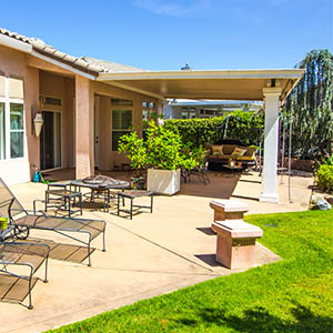 Side view of a covered porch - Click to view covered porch services